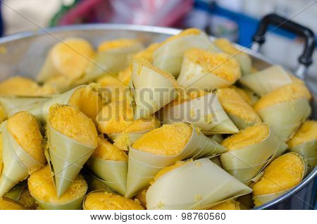 Toddy Palm Cake (thai Name Kanom Tarn), The Thai Toddy Palm Cake Sweet Taste Delicious