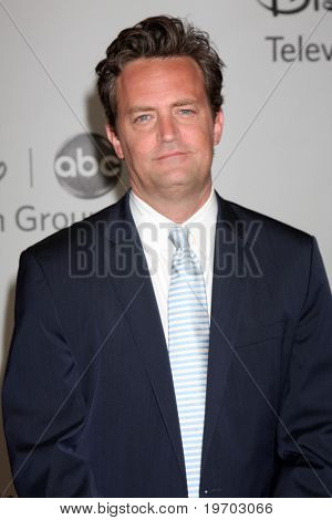 LOS ANGELES, CA - AUG 1: Matthew Perry bei den Disney / ABC Summer Press Tour am 1. August 2010 in 