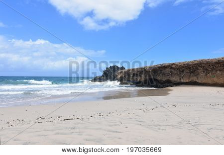 Destered whtie sand beaches of Andicuri in Aruba.