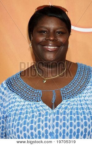 LOS ANGELES - Temmuz 30: Beverly Hilton Hote 2010 NBC yaz basın turu parti Retta gelir