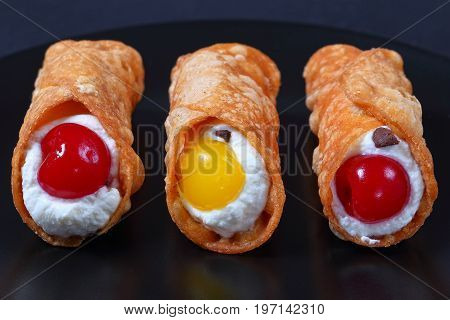 Sicilian Cannoli Filling With Ricotta Cheese