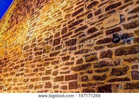 Quebec City, Canada - May 31, 2017: Lower Old Town Street With Closeup Of Rue Cul-de-sac Sign On Sto