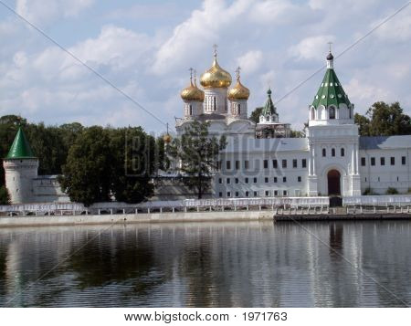 Ipetievskiy monastero
