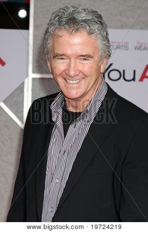 LOS ANGELES - SEP 22: Patrick Duffy dorazí na 