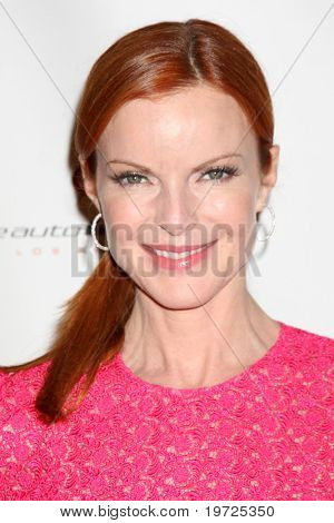 LOS ANGELES - 25 wrzesień: Marcia Cross przybywa Pink Party 2010 W hotelu Hollywood na wrzesień