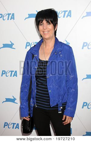ロサンゼルス発 - 9 月 25: PETA 30 周年記念ガラでハリウッドパラディアム到着はダイアン ・ ウォーレン