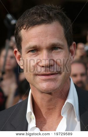 LOS ANGELES - Eyl 30: Dylan Walsh El Capitan Tiyatrosu'nda 