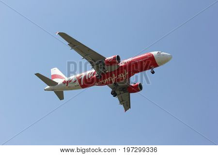 Hs-abp Airbus A320-200 Of Thaiairasia.