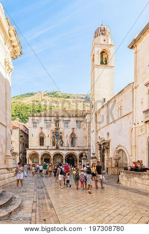 Stradun Street Full Of Tourists In Old City Dubrovnik