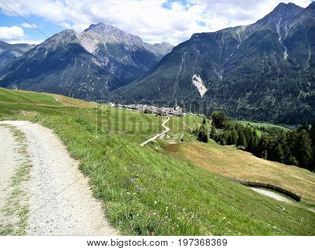 Path new Scuol in the Lower Engadine, Switzerland