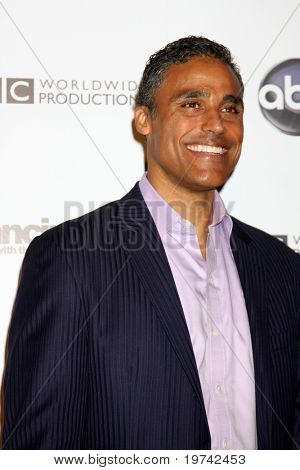 LOS ANGELES - NOV 1: Rick Fox ankommer til Dancing With The Stars 200 Vis fest på Boulevard3 