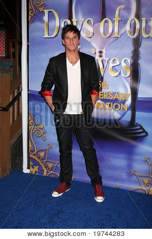 LOS ANGELES - NOV 6:  Mark Hapka arrives at the Days of Our Lives 45th Anniversary Party at House of Blues on November 6, 2010 in West Hollywood, CA