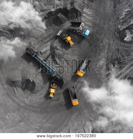 Open pit mine, breed sorting, mining coal, extractive industry anthracite