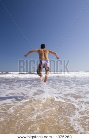 Muži skákání (pohybu Blur)