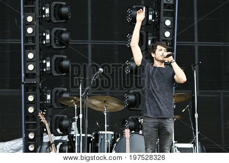 TWIN LAKES, WI- JUL 22: Morgan Evans performs during Country Thunder Music Festival on July 22, 2017 in Twin Lakes, Wisconsin.