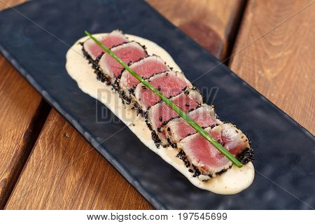 aerial view of freshly seared Ahi tuna and mashed potato appetizer