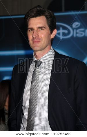 LOS ANGELES - DEC 11: Joseph Kosinski kommt bei der 