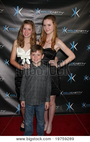 LOS ANGELES - DEC 14: Rylie Beaty, Madisen Breaty, Declan Beaty besuchen die 