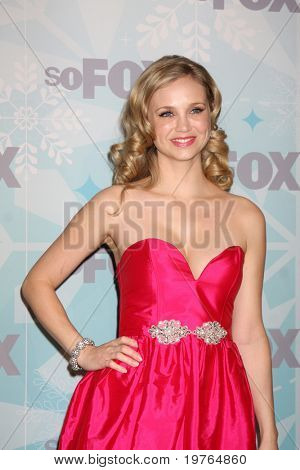 LOS ANGELES - JAN 11: Fiona Gubelmann arriva al Party FOX TCA Winter 2011 presso Villa Sorriso sul 