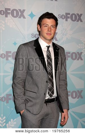LOS ANGELES - JAN 11: Cory Monteith kommt bei der TCA-Winter-2011 FOX-Party im Villa Sorriso auf Ja