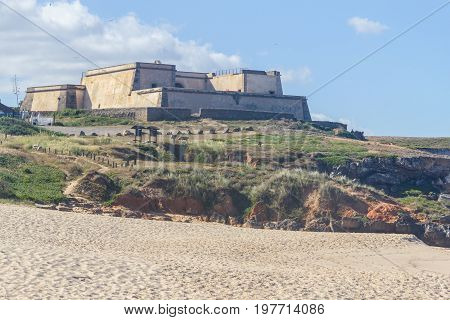Forte Do Pessegueiro In Porto Covo