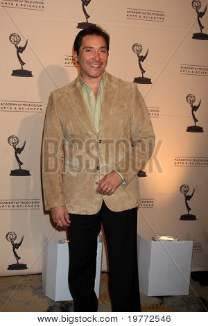 BEVERLY HILLS - JAN 20: Benito Martinez arriva presso XX annuale nel comitato di Hall of Fame di ATAS