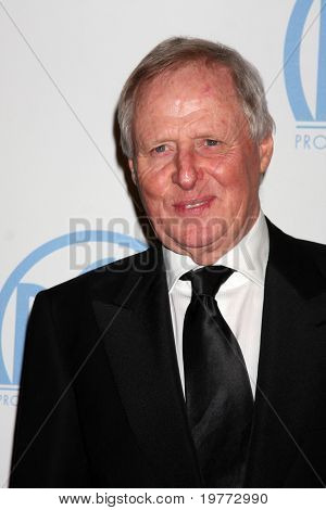 BEVERLY HILLS - január 22: Bertram van Munster megérkezik a 22 éves termelők Guild Awards-on is