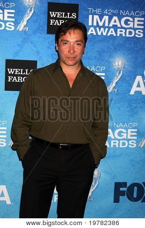 LOS ANGELES - FEB 12: Benito Martinez arriva al 2011 NAACP Image Awards Nominee Reception a B