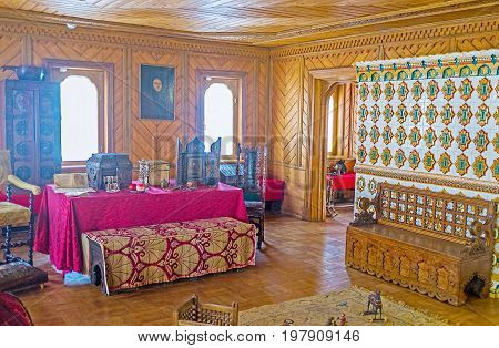 Women Part Of Palace