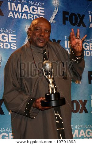 LOS ANGELES - 4: Auszeichnungen Lou Gossett Jr. im Presseraum der 42nd NAACP Image am Schrein Auditor