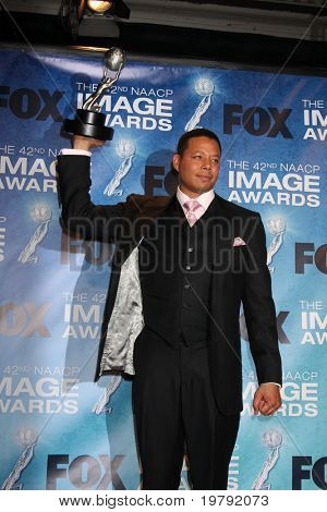 LOS ANGELES - 4: Terrance Howard a 42nd Sajtószoba NAACP Image Awards at kegyhely könyvvizsgáló