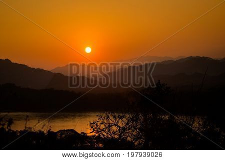 Mount Phou Si Temple Sunset