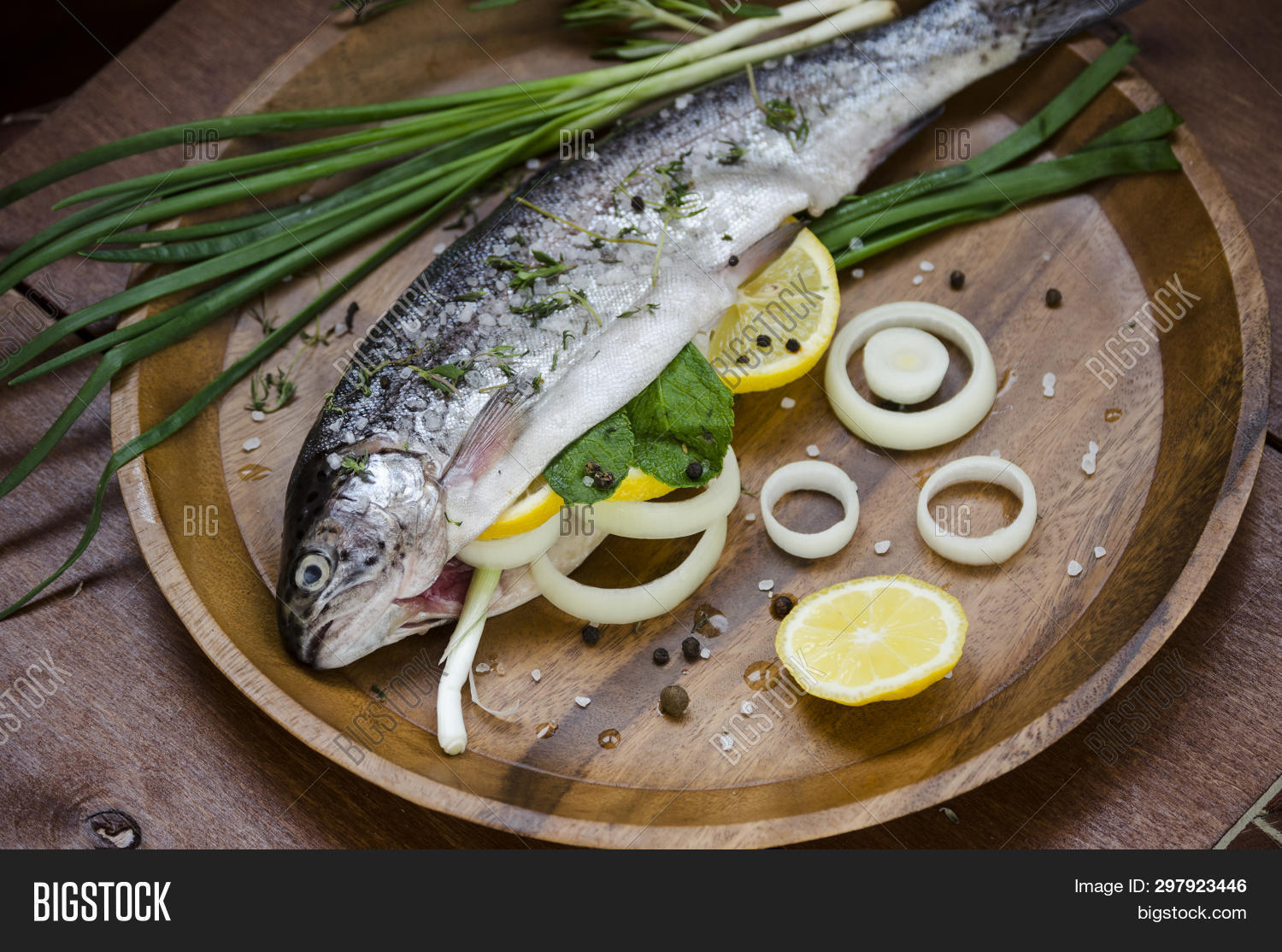 Simle Fish Fresh Fish Simple Image & Photo (Free Trial) | Bigstock