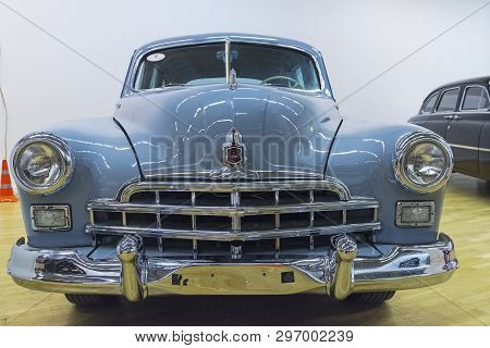 Moscow, Russia - November 10, 2018: Gaz-12 Zim Car  (manufactured From 1949 To 1959) At The Exhibiti