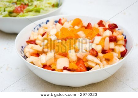 Terveellisiä salaatteja