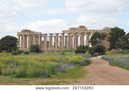 Selinunte, Sicily. Temple Of Hera, Ancient Greek Ruins In Italy, Doric Architecture.