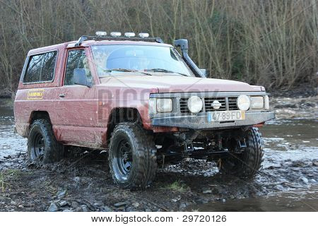 Portekizce 4 X 4 yarış macera