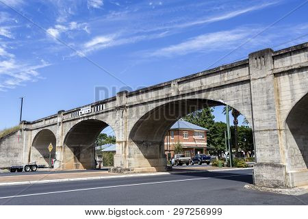 Grafton, Australia - April 9, 2019: View Of The Superb Railway Viaduct Crossing Prince Street In Cen