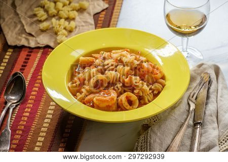 Radiatori Pasta Sherry Sauce