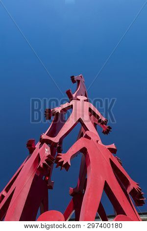 Sculpture Outside La Spezia Railway Station, Le Spezia, Italy, 20th May 2016