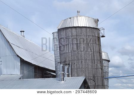 Wood Silo Farm Agrigulture Farming Country Sky