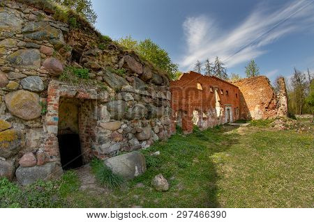 Pokrzywno, Kujawsko-pomorskie / Poland - April, 24, 2019: Ruins Of The Teutonic Castle In A Small To