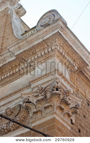Stolica koryncki Kościół, Brindisi