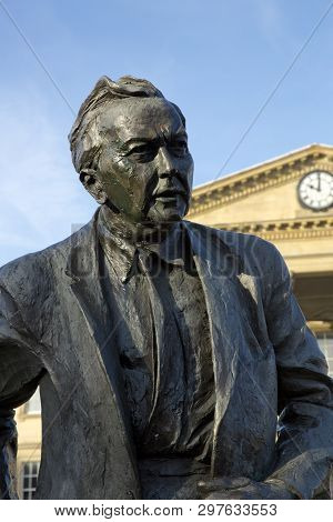 A Statue Of Former Prime Minister And Founder Of The Open University, Harold Wilson. Labour Politici