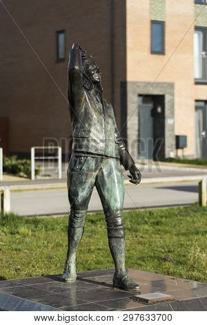 A View Of The Amy Johnson Statue On Hawthorne Avenue Housing Estate, Hull, East Yorkshire - 24th Mar
