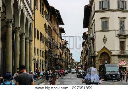 Florence, Italy - 2019. Tourists On The Narrow Streets Of Old Medieval City Of Florence.