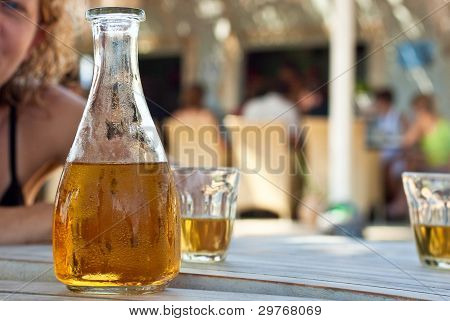 Retsina, kreikkalainen valkoviini