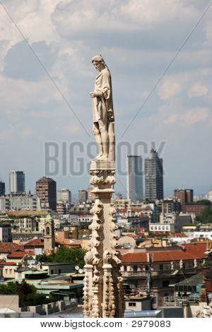 Estatua de Saint del Duomo de Milán