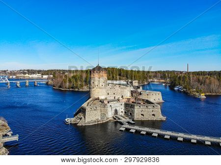 Beautiful Aerial View Of Olavinlinna, Olofsborg Ancient Fortress, The 15th-century Medieval Three - 