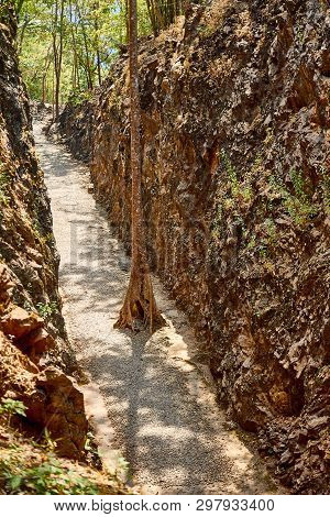 Hellfire Pass Railway,national Park Of Kanchanaburi, Thailand South